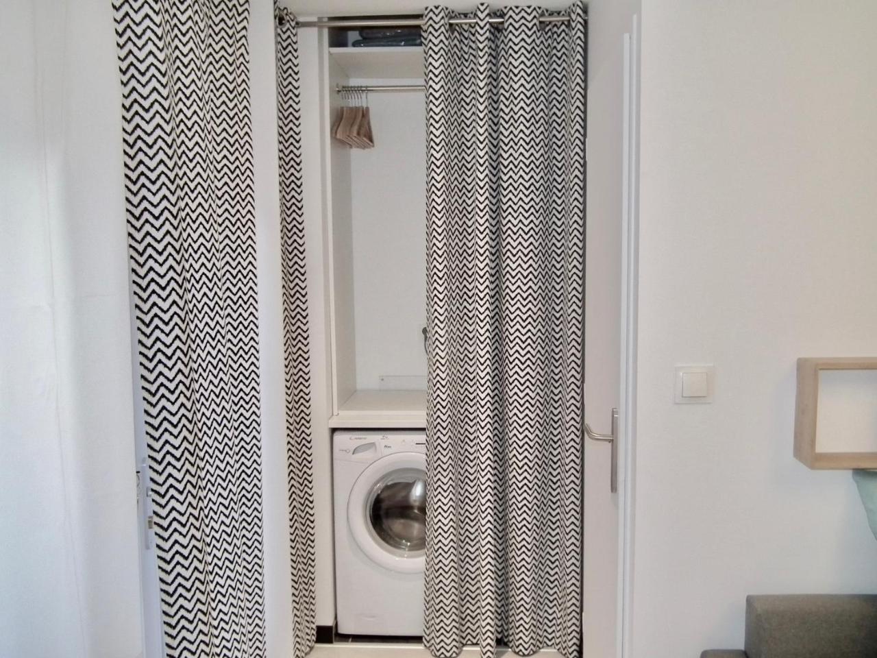 Le 9Eme- Metro Valmy-Homalyon Apartment Bagian luar foto